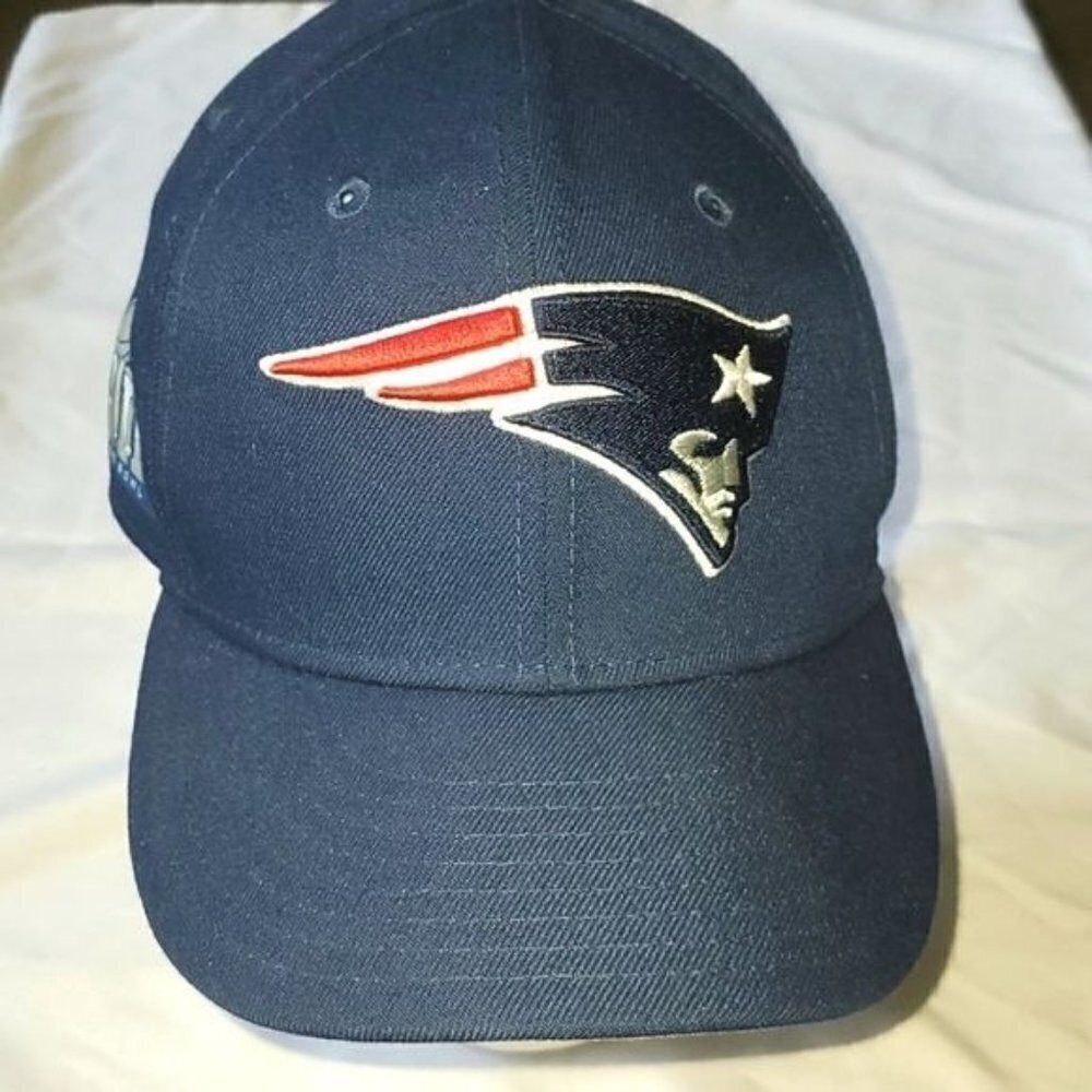 New Era NFL Superbowl Patroits Embellished & Embroidered Sz 7 3/8 Fitted Cap